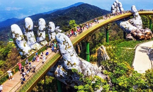 促銷版4星中越峴港 天空之城 峴港 巴拿山 黃金橋. 纜車 樂園 會安漫遊 迦南島 魅力峴港秀6天(越捷航空)4.5月